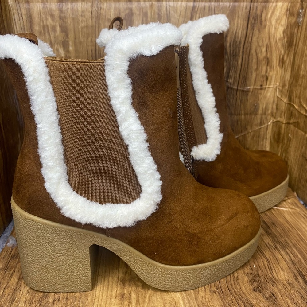Shearling booties